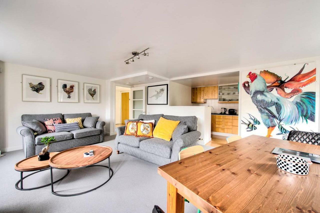 דירות אדינבורו Altido Ultra Stylish Calton Road Apt W/ Parking מראה חיצוני תמונה