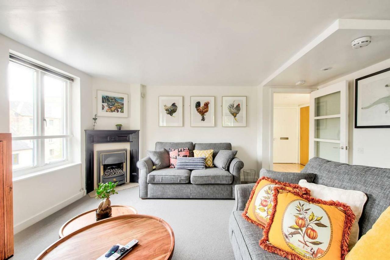 דירות אדינבורו Altido Ultra Stylish Calton Road Apt W/ Parking מראה חיצוני תמונה